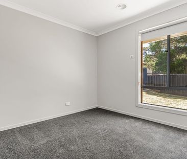 Relaxed Living in a Quiet Court Location - Photo 5