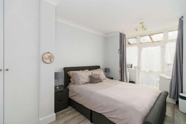 Watford Way, Hendon, London, NW4 - Photo 1