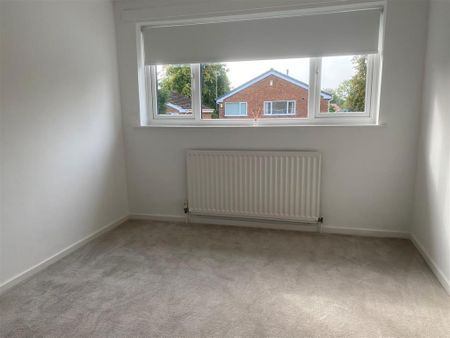 3 bedroom terraced house to rent - Photo 5