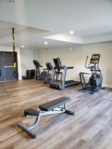 2 Bedroom Condo at Yaletown Living - Photo 4