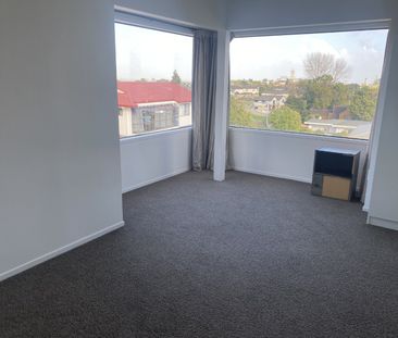 54 Redoubt Road, Goodwood Heights, Auckland - Photo 4