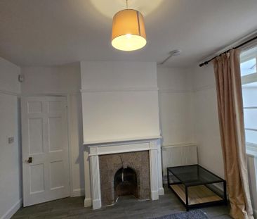 5 bedroom house to rent - Photo 1