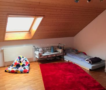 CHARMING 7½-ROOM DUPLEX - Photo 4