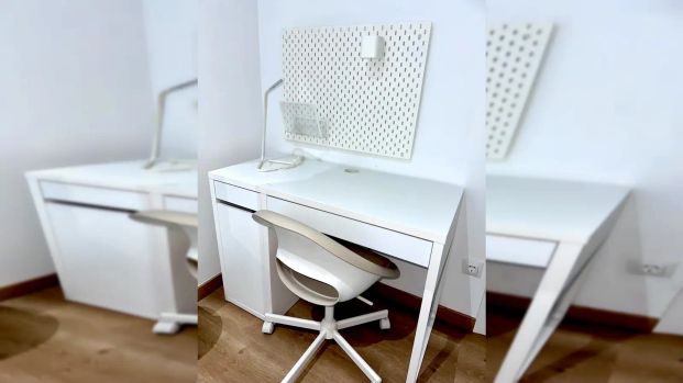 Room in a shared 5-bedroom apartment for rent in el Raval, perfect for professionals and students. - Photo 1