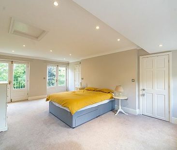 Newsham House - Photo 4