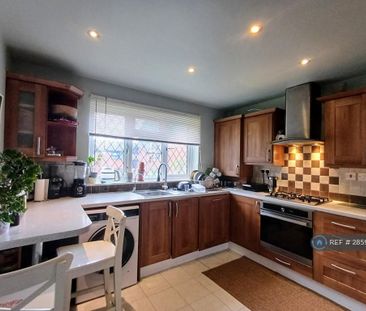 2 bedroom end of terrace house to rent - Photo 6