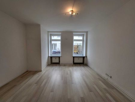 Helle 4-Zimmer-Wohnung mit Terrasse und Garten! - Foto 4