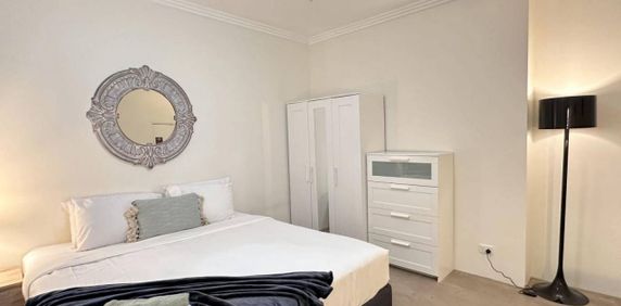 Modern Living in the Iconic 'Astoria' Building - Photo 2