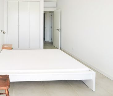 Apartamento T2 para Arrendamento Anual na Praia da Rocha, Portimão - Photo 3