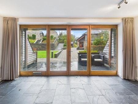 3 bedroom terraced house to rent - Photo 3