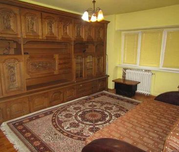 Apartament 2 camere, decomandate, 54 mp, parcare, zona strazii Aurel Vlaicu - Photo 2