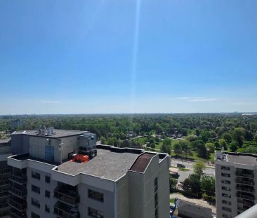 Riviera Suites — 2 Bedroom - Photo 3
