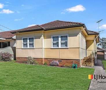 Spacious Family Home in Prime Yagoona Location - Photo 1