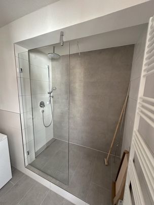 Großzügige 4-Zi.-Whg. in S-Wangen * TL-Bad + sep. WC * 91 qm * 3er WG mgl.! - Foto 1