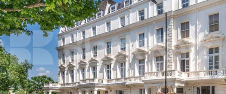 Super one bed set within a period house minutes to tube and shops - Photo 1