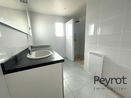 Location Maison 5 pièces 144m² PERPIGNAN 66000 - Photo 3