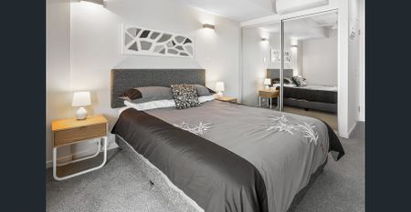 Luxury Fully Furnished 1x1 Apartment in Pelago West - Photo 4