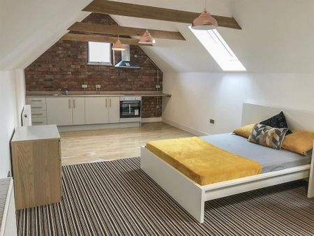 Studio to rent - Photo 3