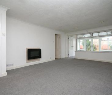 2 bedroom bungalow to rent - Photo 1