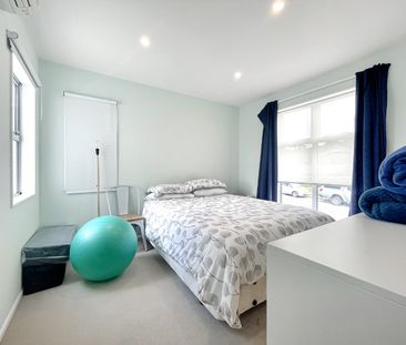 Welcome to 70 Waverton Terrace, Churton Park. - Photo 5