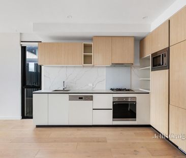 121/801 Centre Road, Bentleigh East - Photo 1