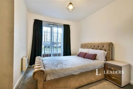 2 bedroom flat to rent - Photo 3