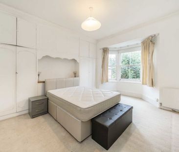 Station Road, NW4, London - Photo 4