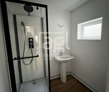 Location Appartement 2 pièces 40m² BERGUES 59380 - Photo 2