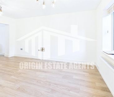 3 bedroom end of terrace house to rent - Photo 1