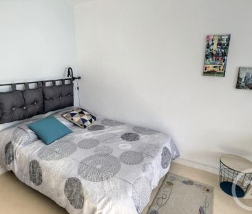 Location Appartement 1 pièce 17m² TROYES 10000 - Photo 4