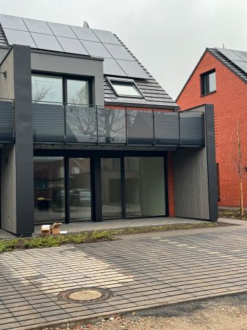 Zu vermieten - Dachgeschosswohnung- Erstbezug - Photo 3