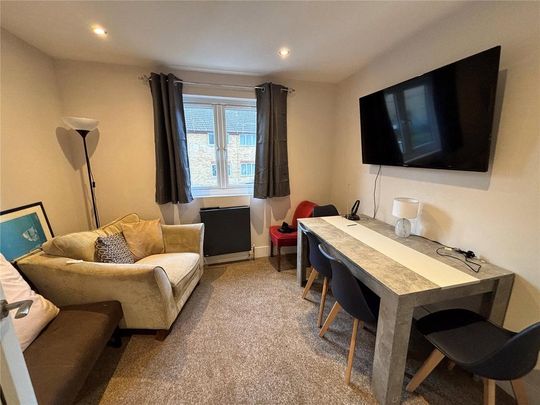 2 bedroom house to rent - Photo 1