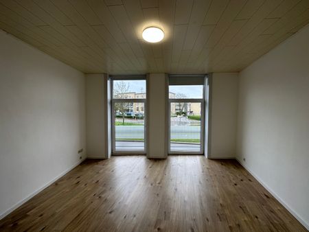 Te Huur 1 slaapkamer Oostende Graaf de smet de naeyerlaan 50 - Photo 2