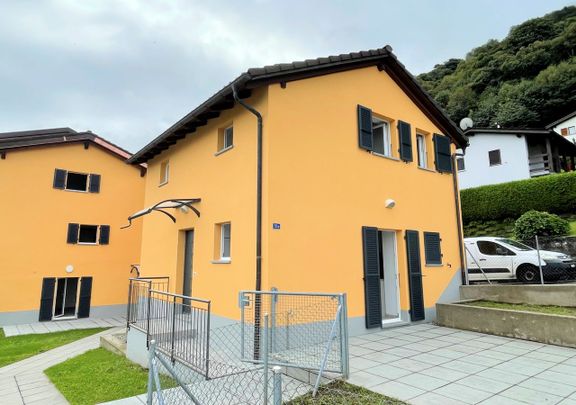 Via San Leonardo, 6599, Robasacco - Foto 1