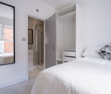 5 bedroom house to rent - Photo 2