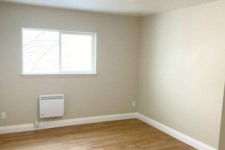 Sumac Place Apartments - ALL INCLUSIVE - Photo 2