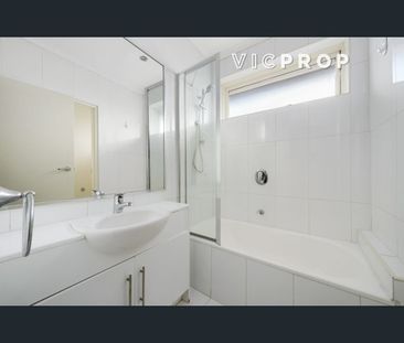 7/38 Shepparson Avenue, Carnegie, Vic 3163 - Photo 4