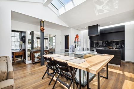 Beautifully Finished One-Bedroom Apartment on Chepstow Villas - Photo 5