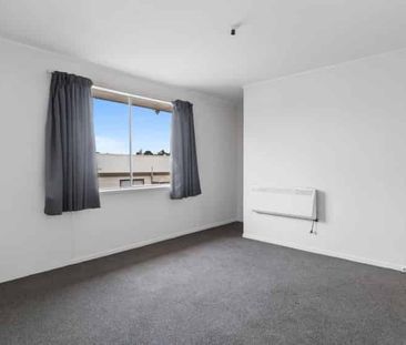 Tidy Unit In Sandringham - Photo 2