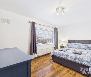 74 Gainsborough Drive, Belfast, BT15 3EL - Photo 4