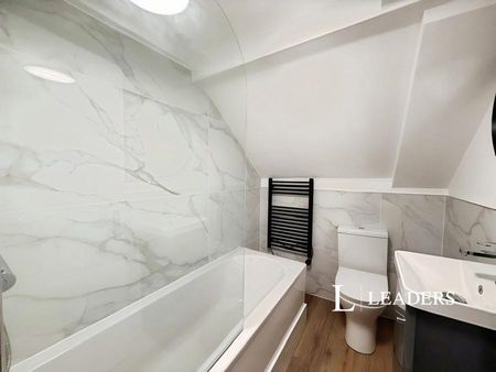 4 bedroom apartment to rent North Street, Brighton, East Sussex, BN1 - Photo 5