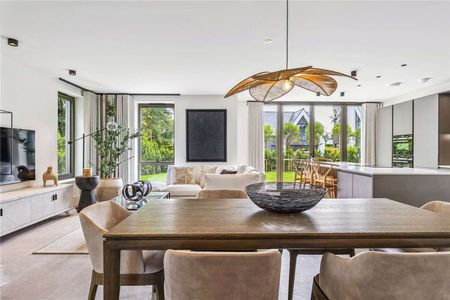 Brand new four-bedroom fully furnished luxury home - Photo 5