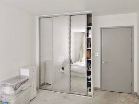 1 Bed Flat, Icona Point, E15 - Photo 2