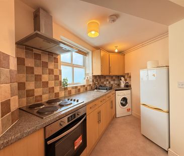 Flat 7 15 High Street - Photo 3