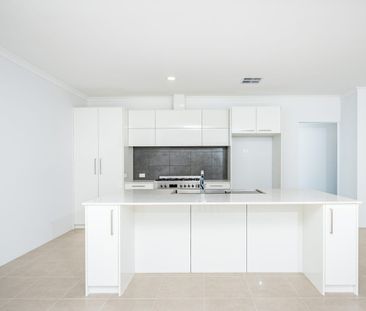 Welcome Home - Brand New Home in Brabham! - Photo 4