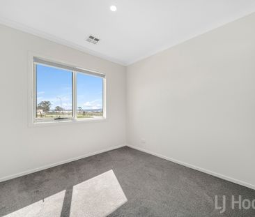 Dual Occupancy 4 Bedroom House - Photo 4