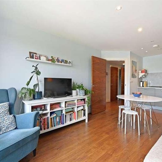 Napier House, Bromyard Avenue, London, W3 - Photo 1