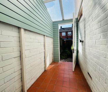 3 bedroom terraced house to rent - Photo 3