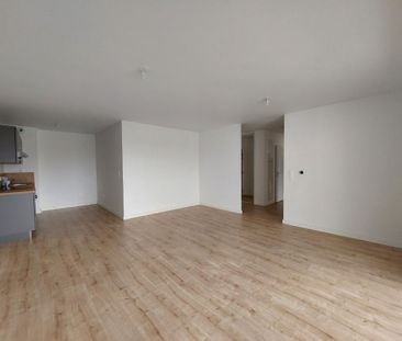 Location Appartement 3 pièces 71m² LE MESNIL ESNARD 76240 - Photo 1