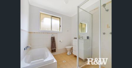 PRIME LOCATION - Photo 5